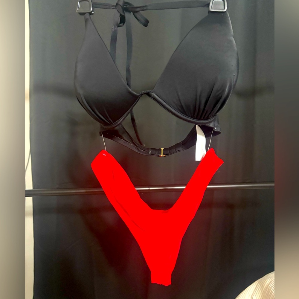 Black and Red Bikini Set